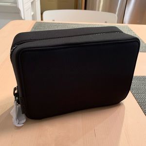 NWT Dagne Dover Arlo Tech Organizer - LARGE